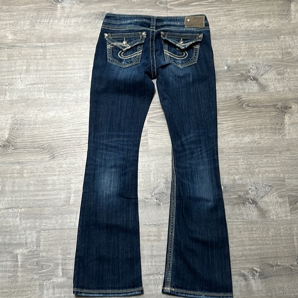 *Like New* Silver Pioneer Jeans 26/31 - Picture 9 of 11
